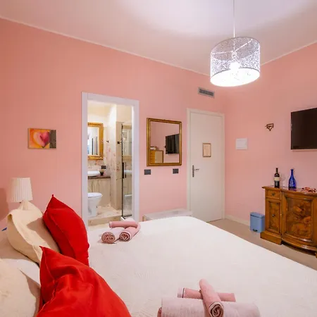 Magnificent Center Apartment Verona